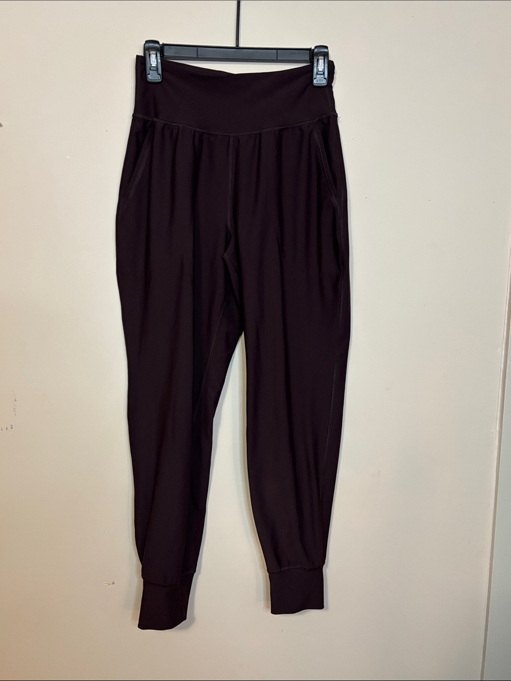 Dark purple old navy super soft High-Waist Jogger Pants with pockets